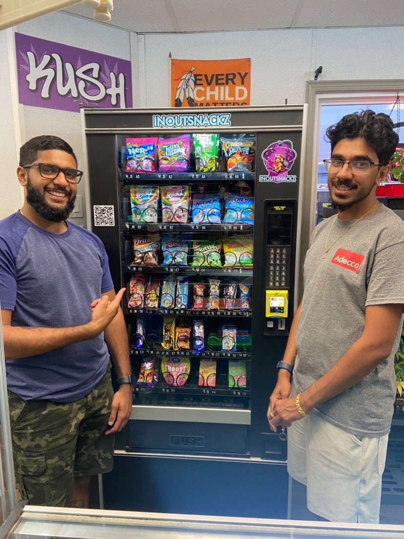 Vendor Feature: In and Out Snackz